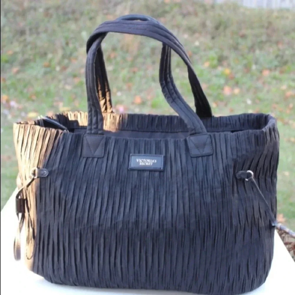 Victoria’s Secret tote bag